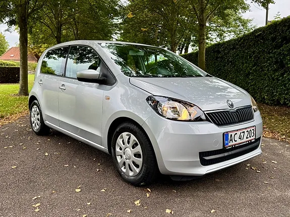 Skoda Citigo 2013 photo 2