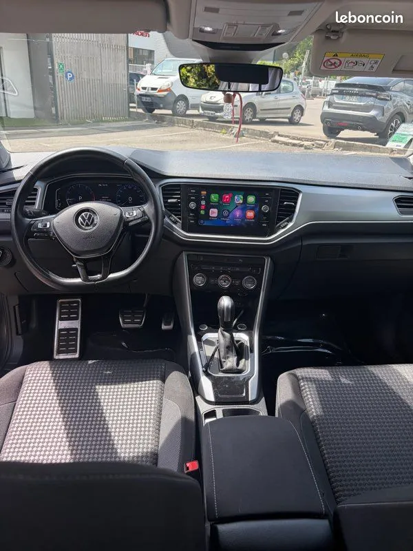 Volkswagen T-Roc 2021 photo 3