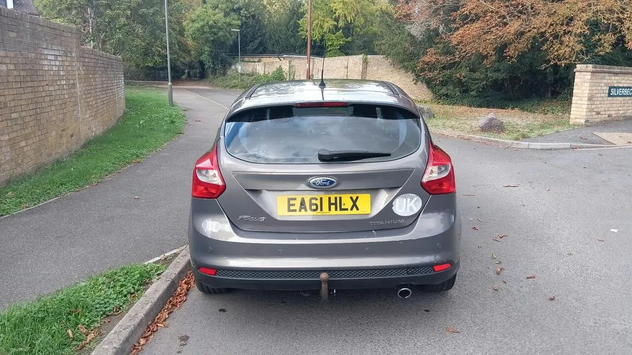 Ford Focus 2011 photo 4