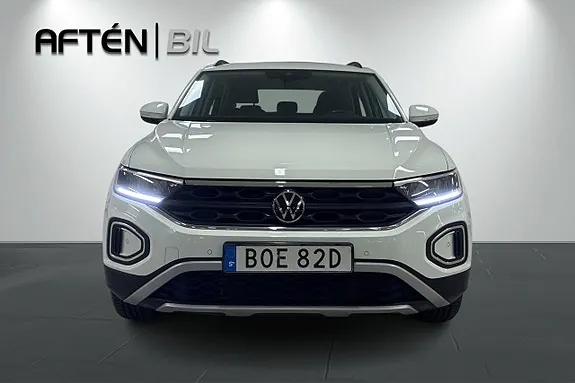 Volkswagen T-Roc 2023 photo 3