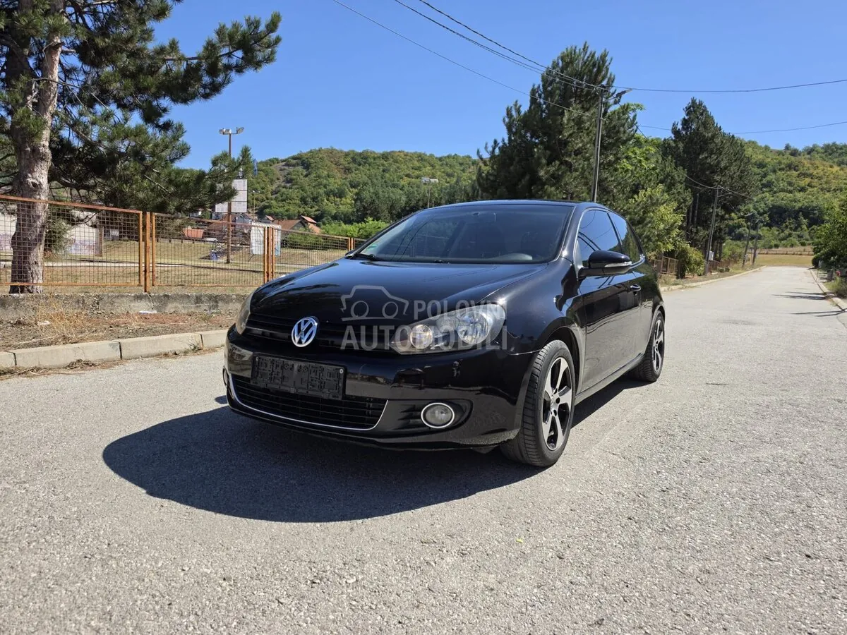 Volkswagen Golf 2010 photo 5
