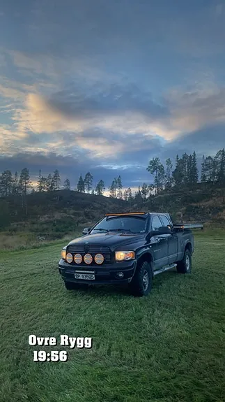 Dodge Ram 2004 photo 2