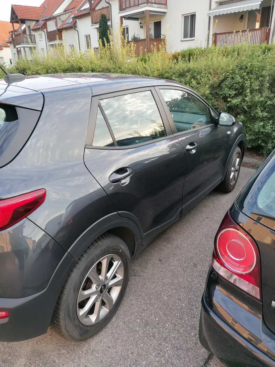 Kia Stonic 2018 photo 2