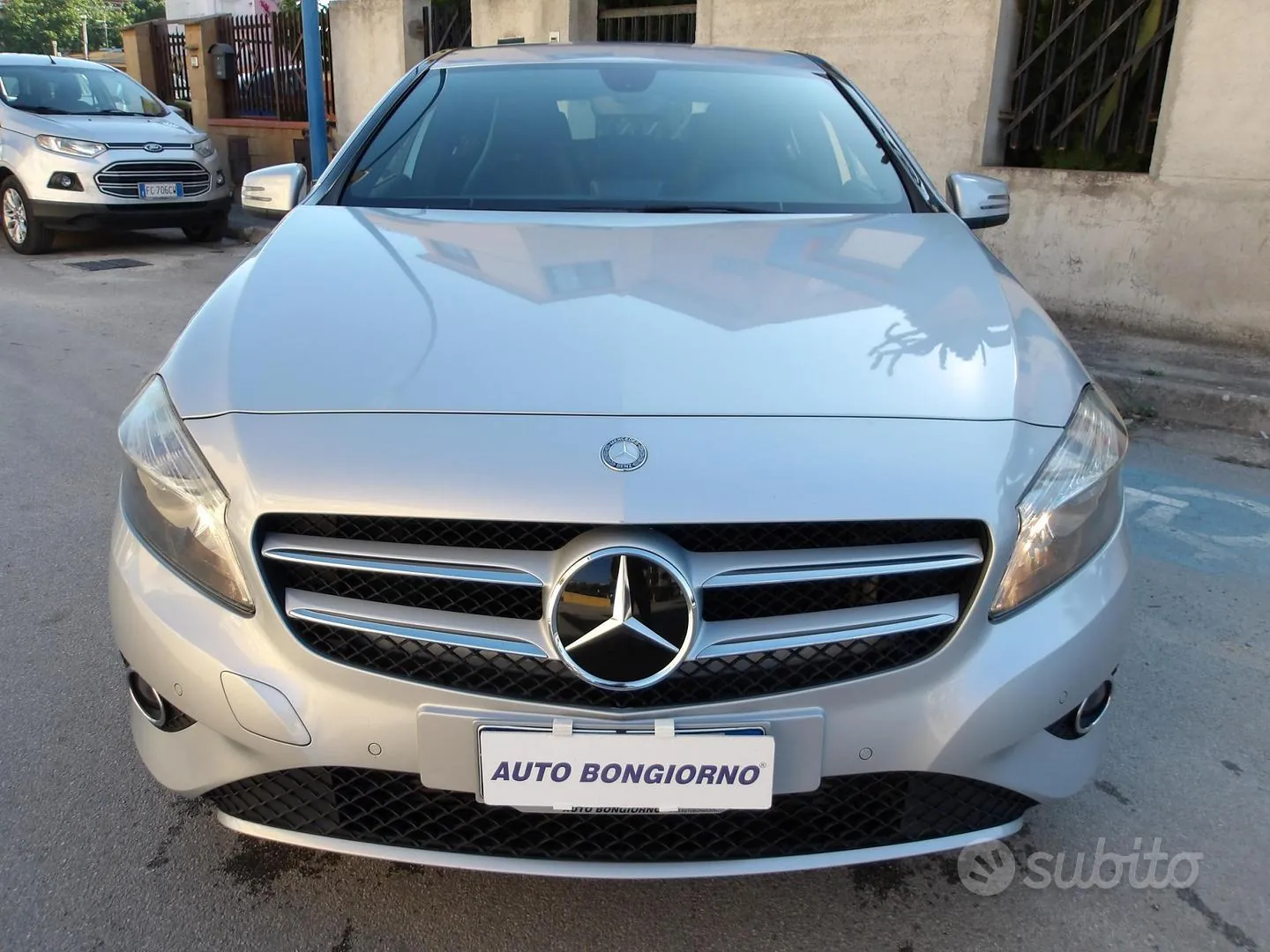 Mercedes-Benz A 2014 photo 2