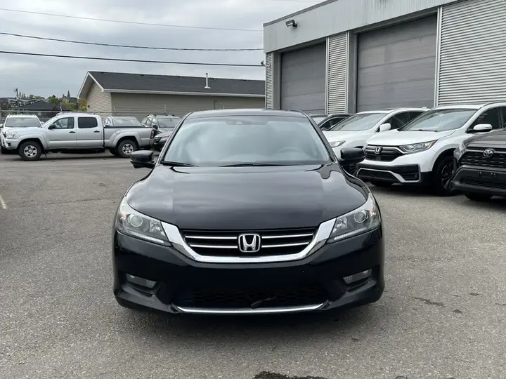 Honda Accord 2015 photo 2