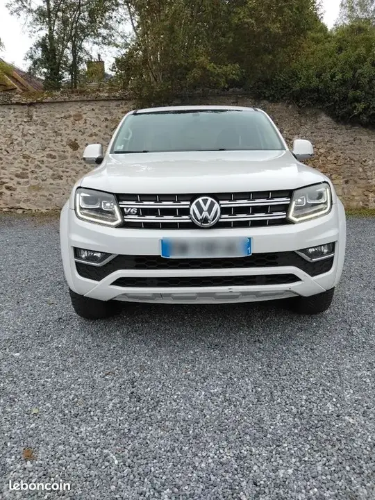 Volkswagen Amarok 2018 photo 2