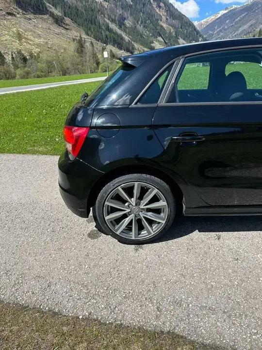 Audi A1 2016 photo 2