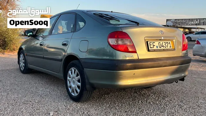 Toyota Avensis 2001 photo 3