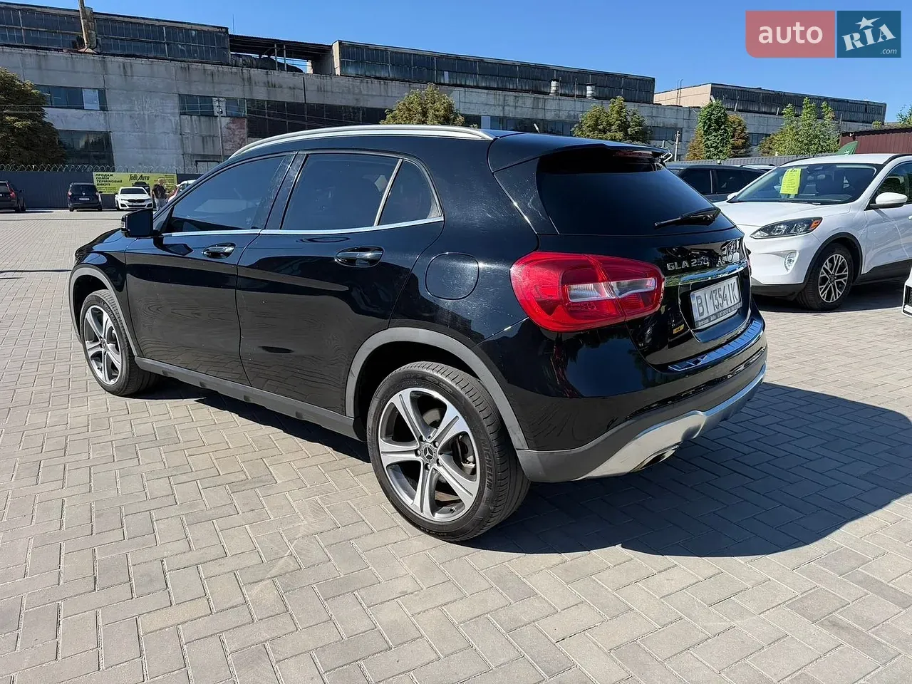 Mercedes-Benz Gla Class 2017 photo 3
