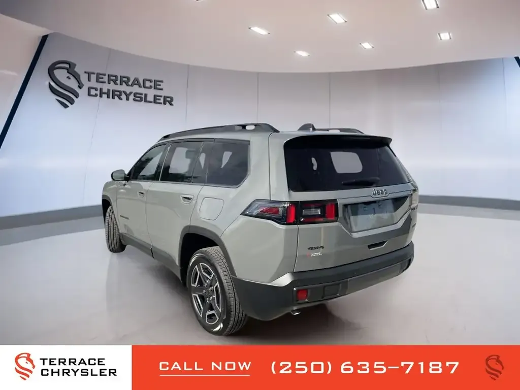 Jeep Cherokee 2026 photo 3