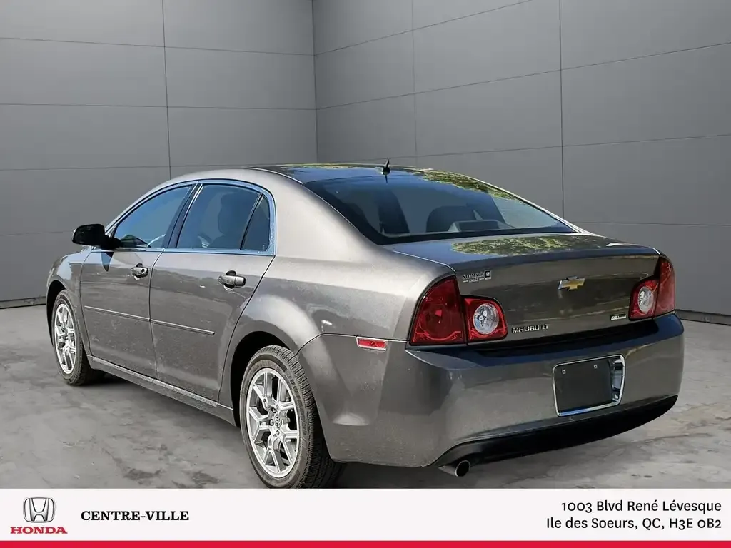 Chevrolet Malibu 2011 photo 4