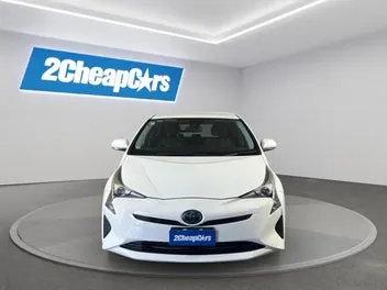 Toyota Prius 2017 photo 3