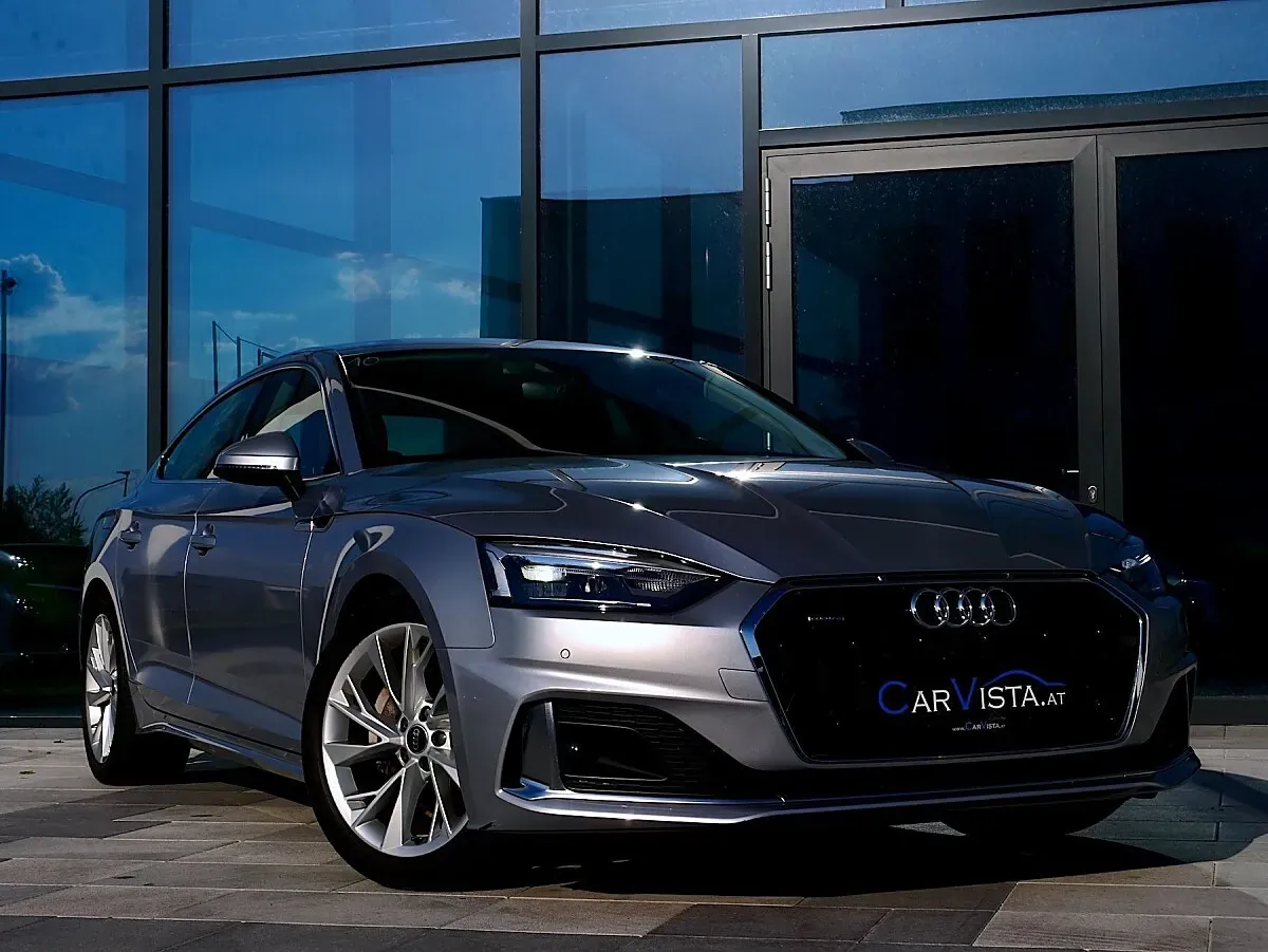 Audi A5 2022 photo 2
