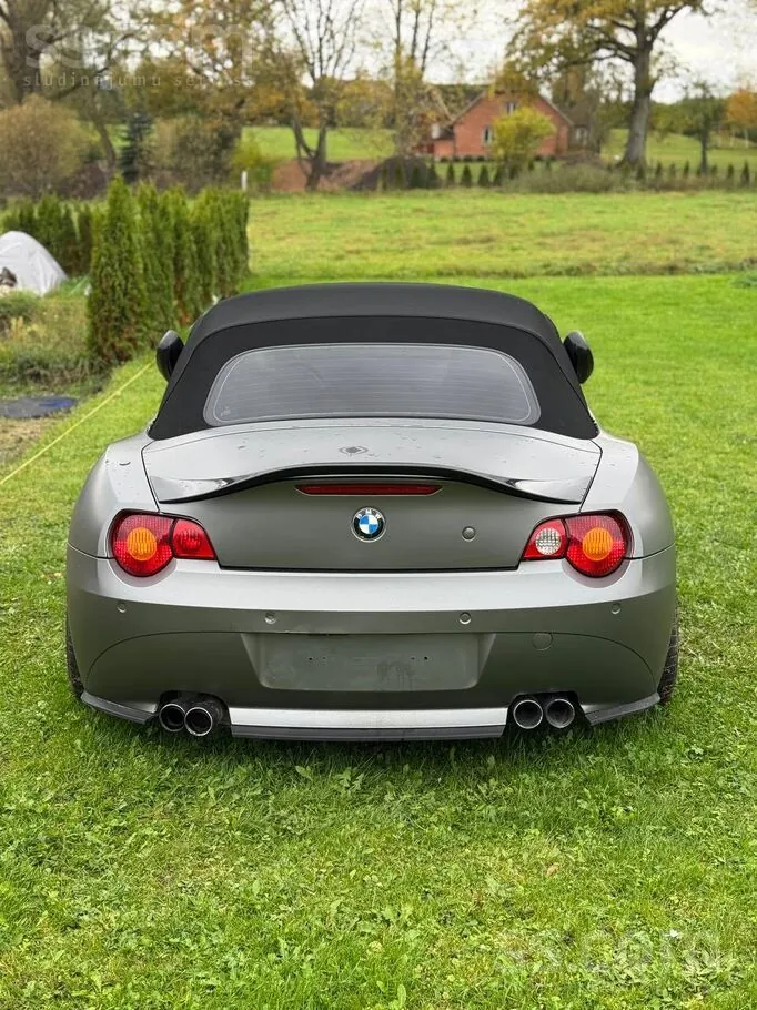 BMW Z4 2003 photo 2