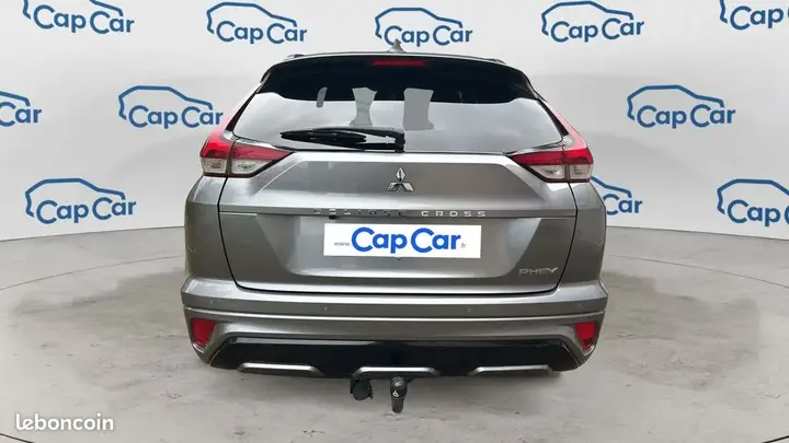 Mitsubishi Eclipse Cross 2022 photo 3