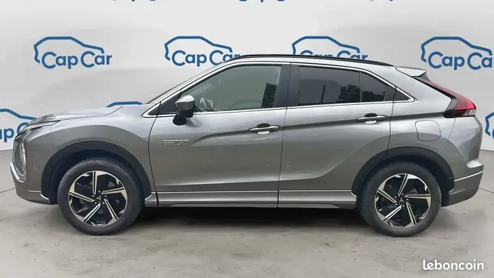 Mitsubishi Eclipse Cross 2022 photo 2
