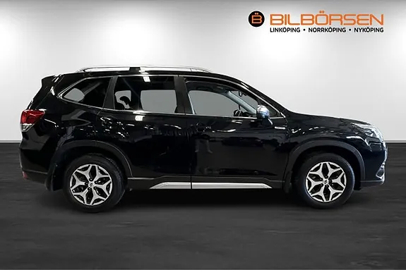 Subaru Forester 2023 photo 4