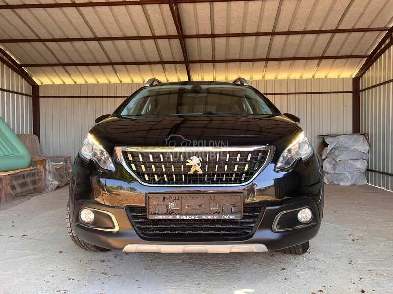 Peugeot 2008 2017 photo 3