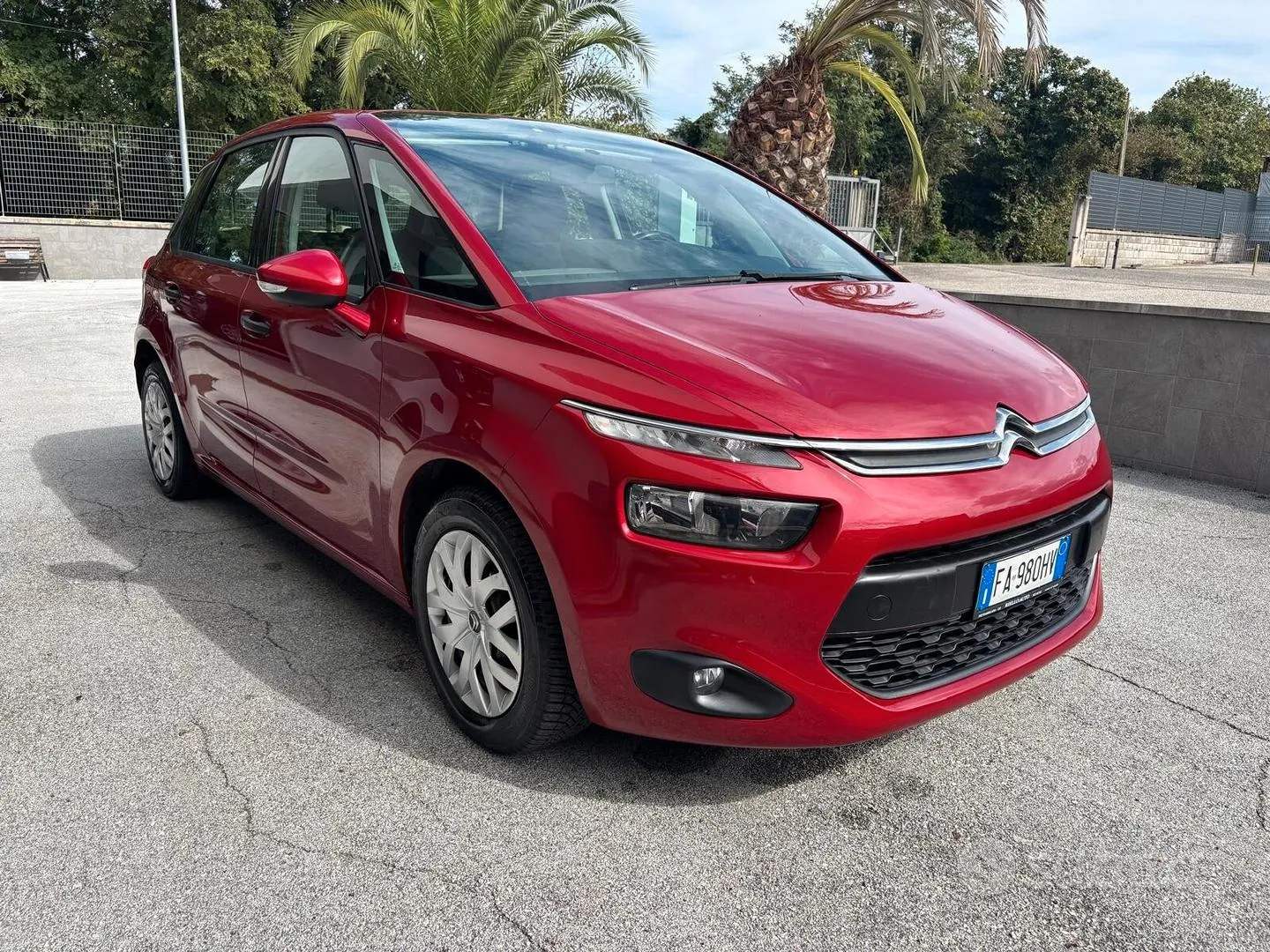Citroen C4 Picasso 2015 photo 2