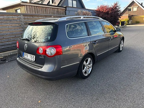 Volkswagen Passat 2010 photo 3