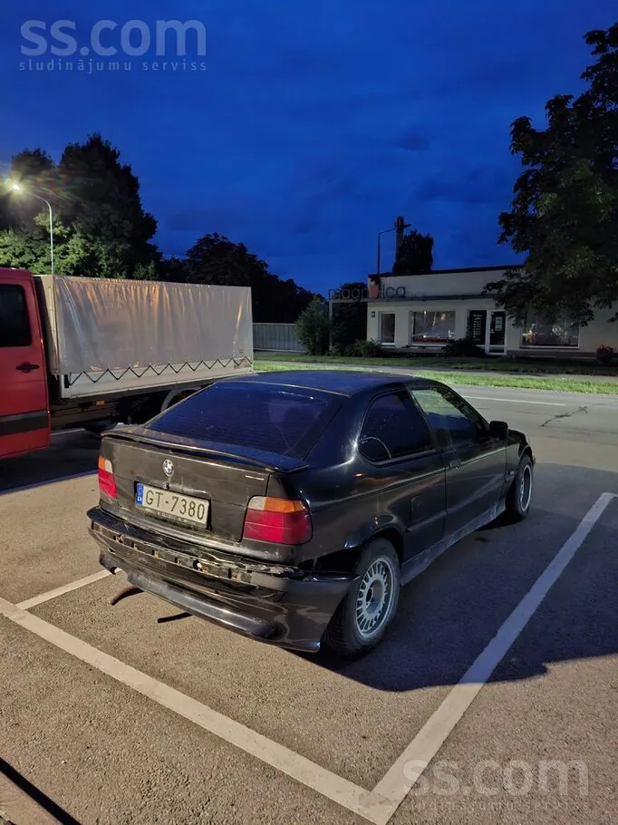 BMW 316 1994 photo 4