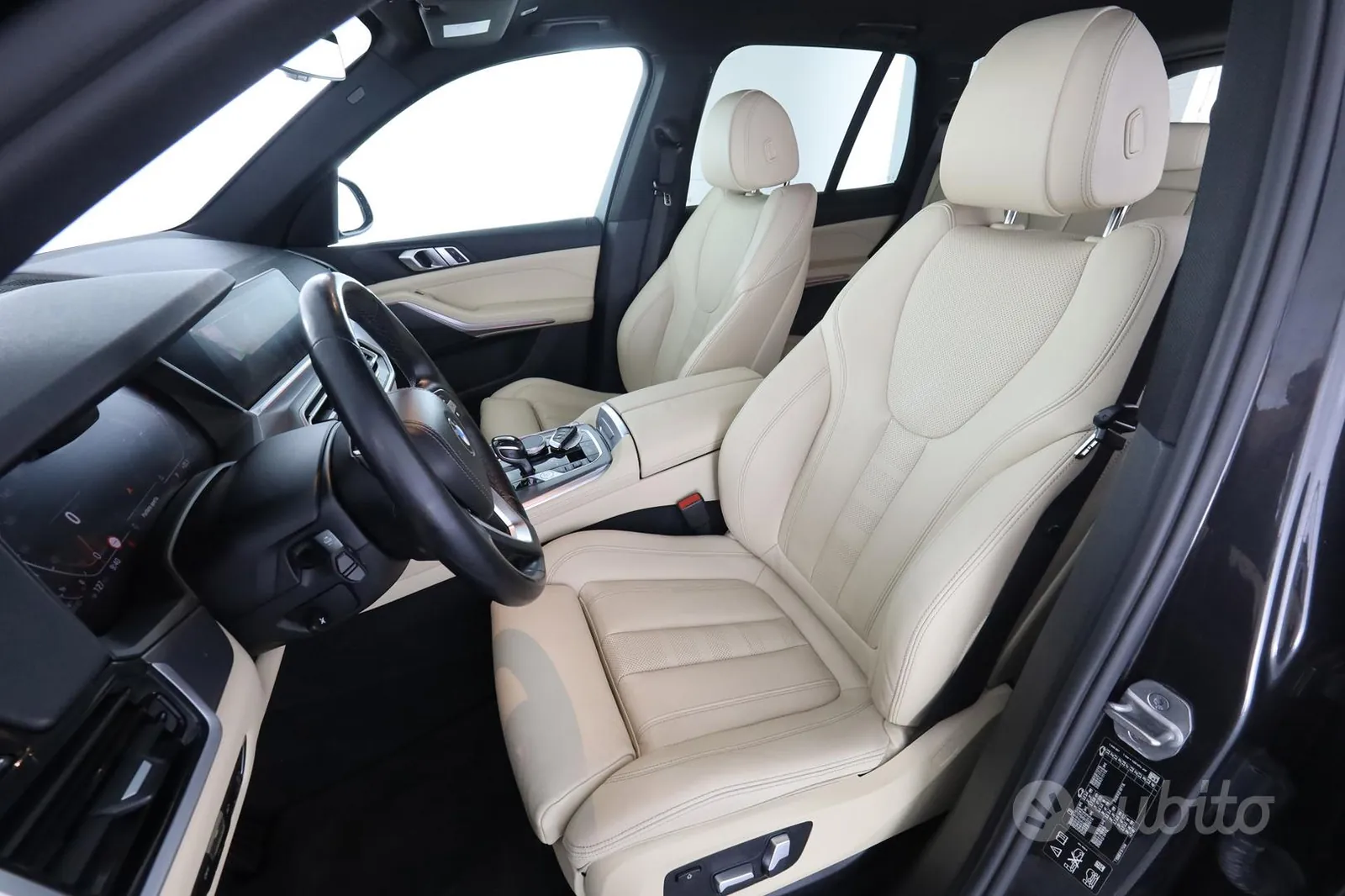 BMW X5 2021 photo 2