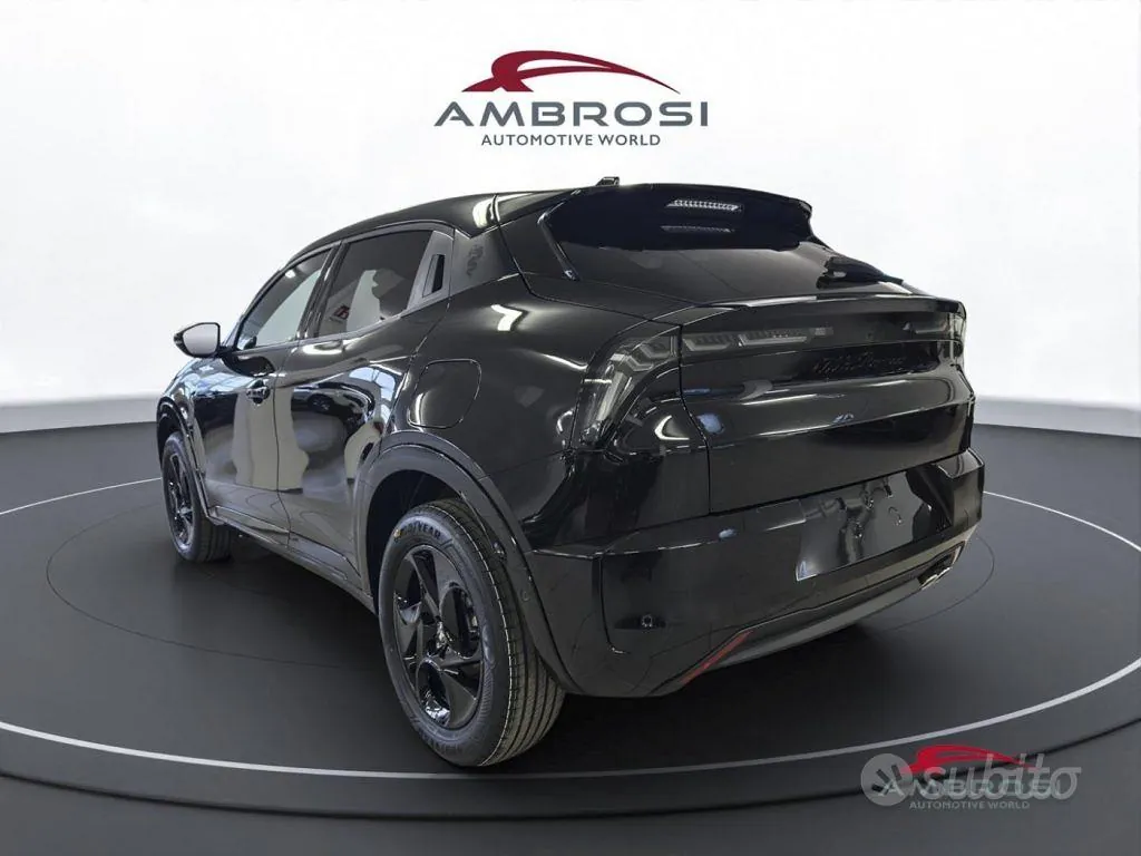 Alfa Romeo Junior 2026 photo 4