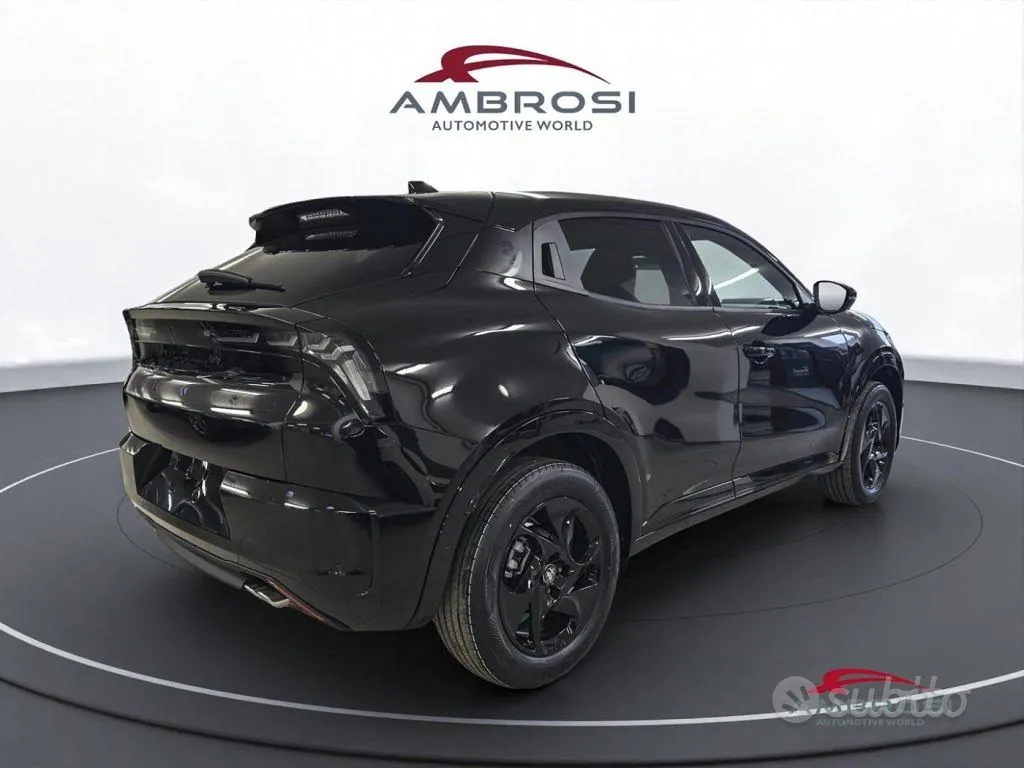 Alfa Romeo Junior 2026 photo 3