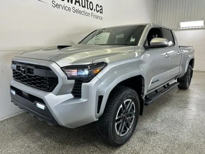 Toyota Tacoma 2026 photo 3