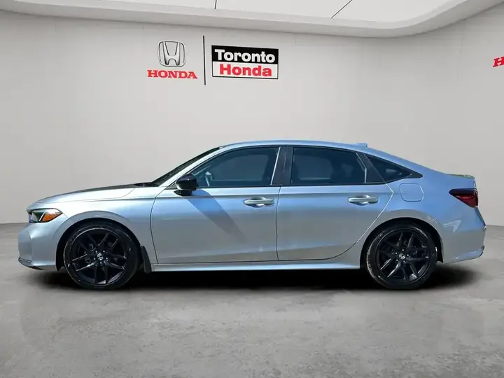 Honda Civic 2026 photo 3