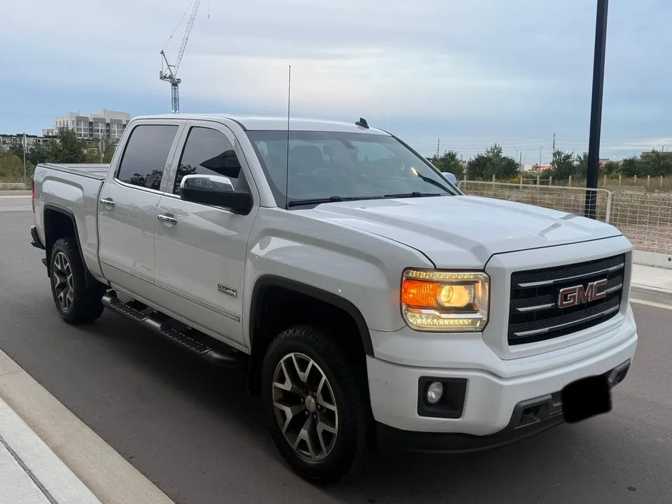 GMC Sierra 2015 photo 2