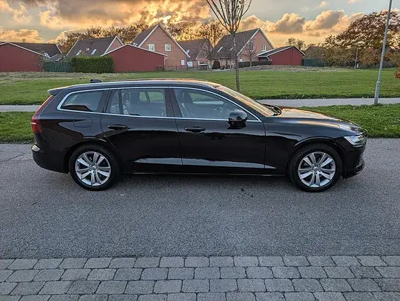 Volvo V60 2020 photo 4