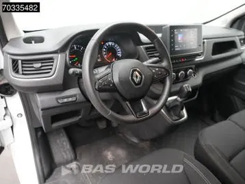 Renault Trafic 2023 photo 3