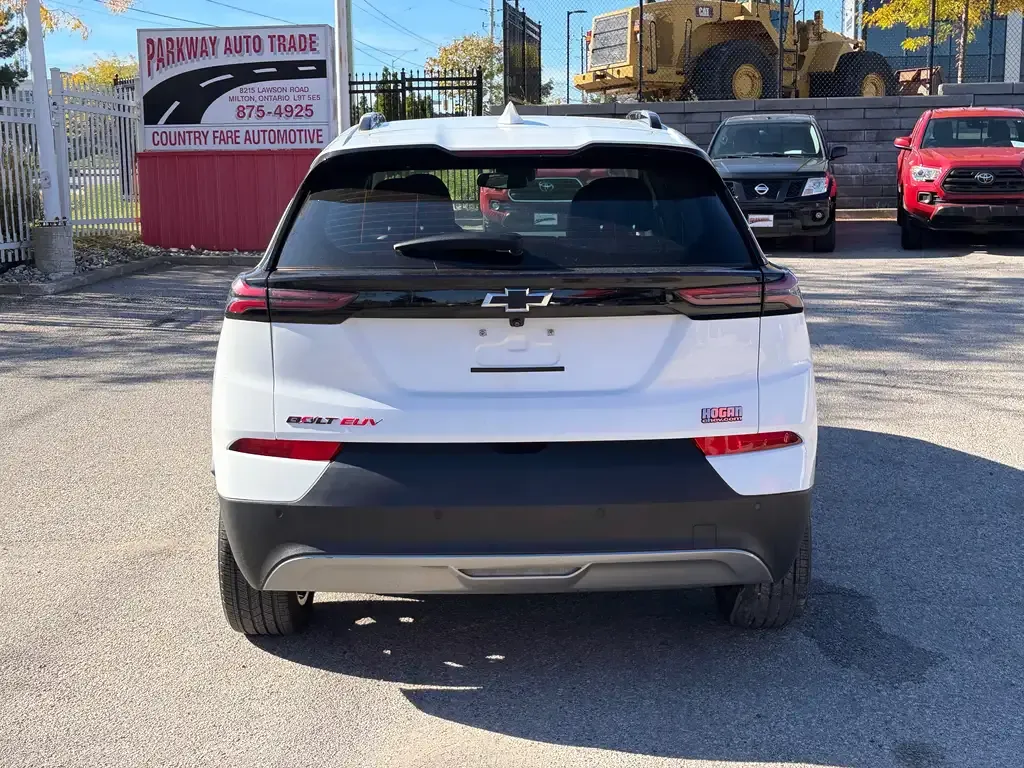 Chevrolet Bolt 2023 photo 5