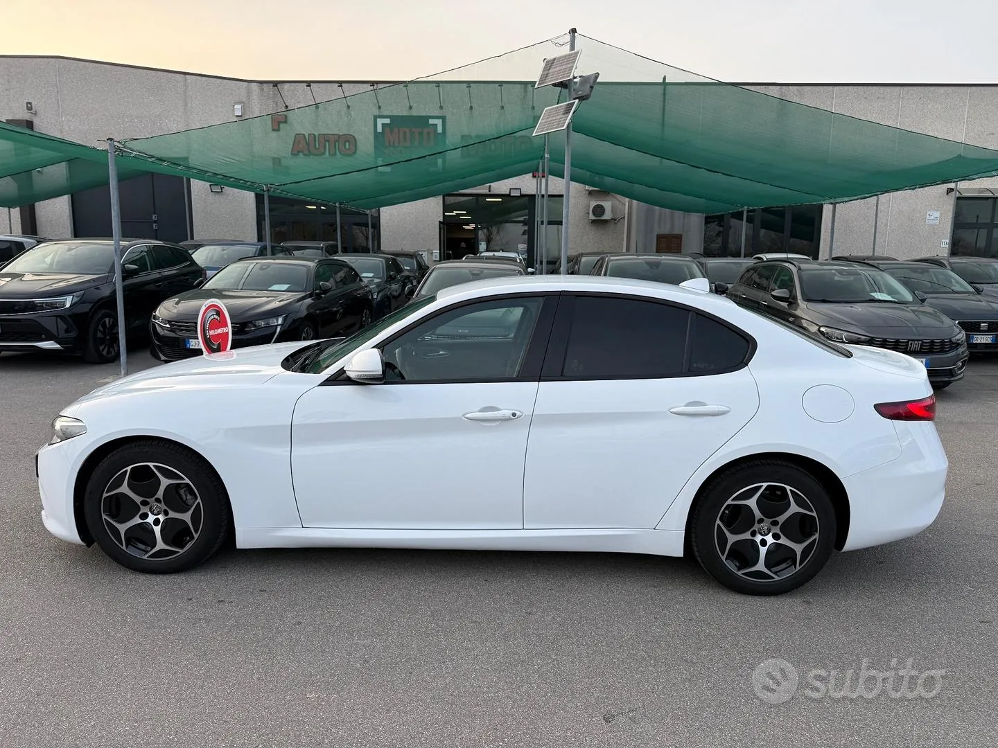 Alfa Romeo Giulia 2022 photo 2