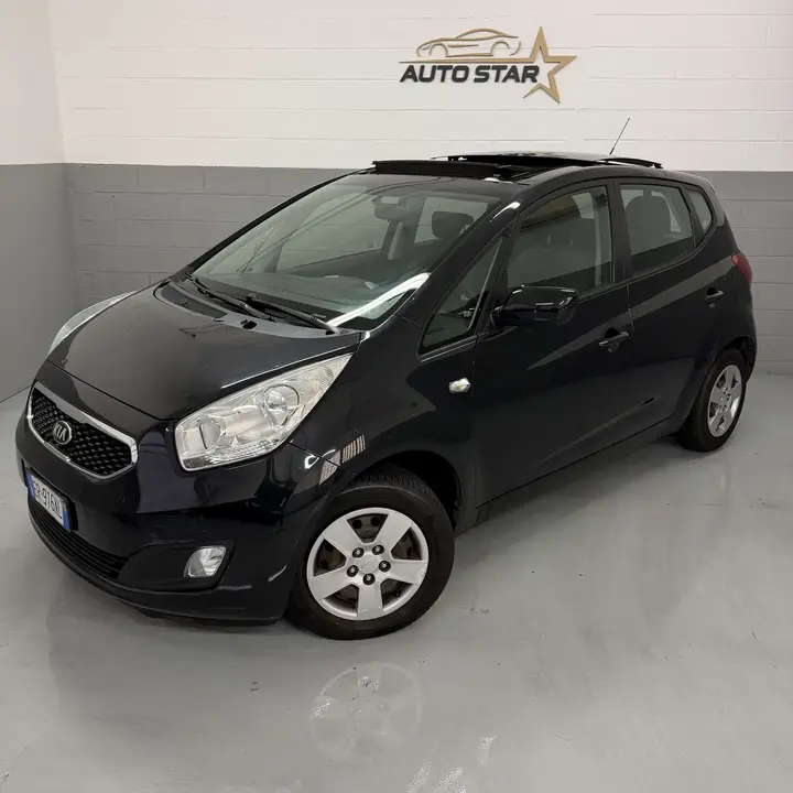 Kia Venga 2013 photo 2