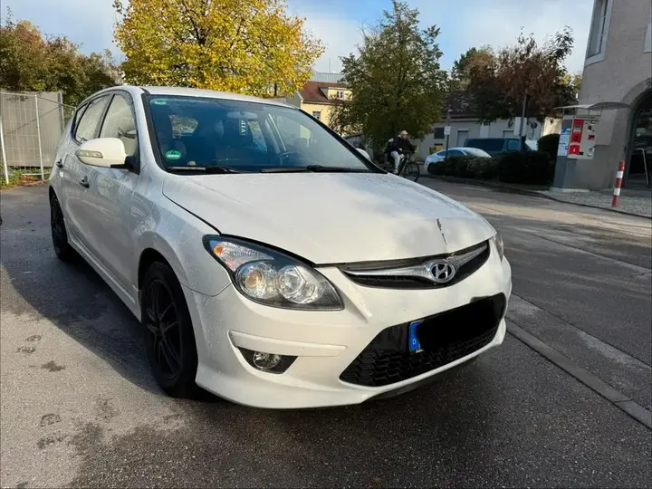 Hyundai I30