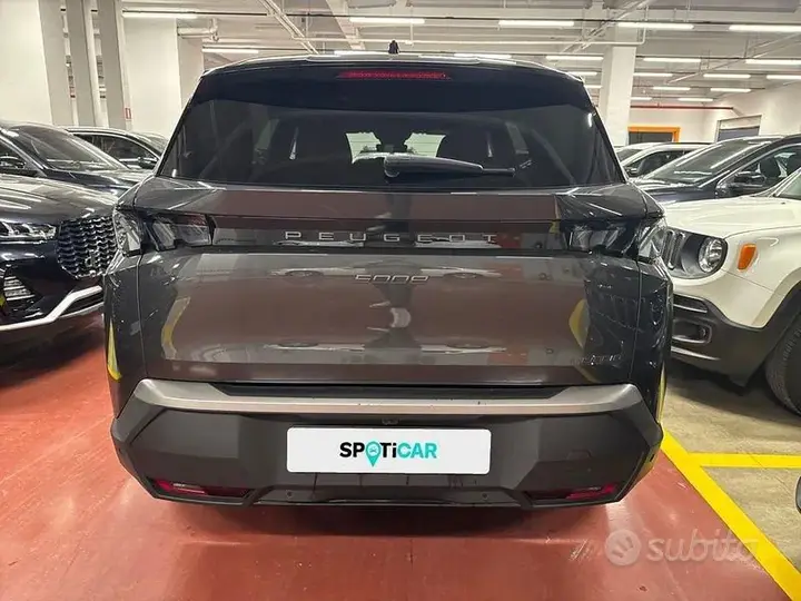 Peugeot 5008 2025 photo 4