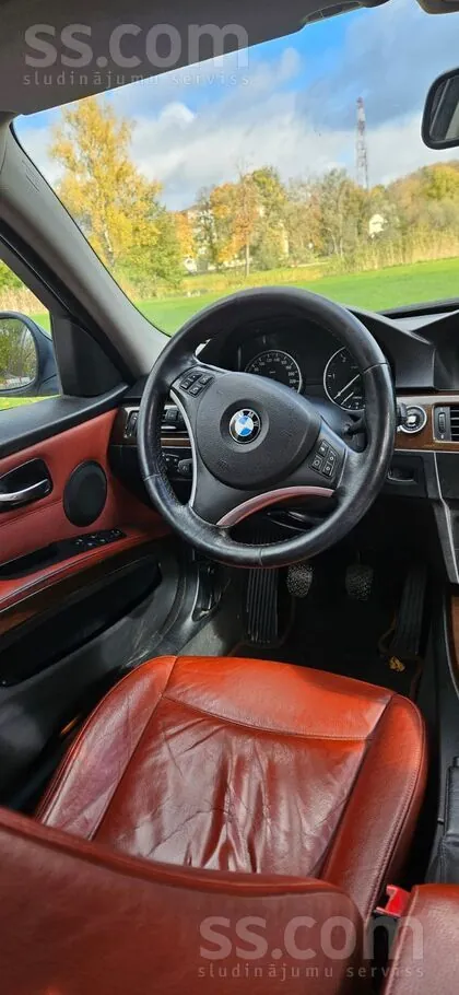 BMW 320 2008 photo 3
