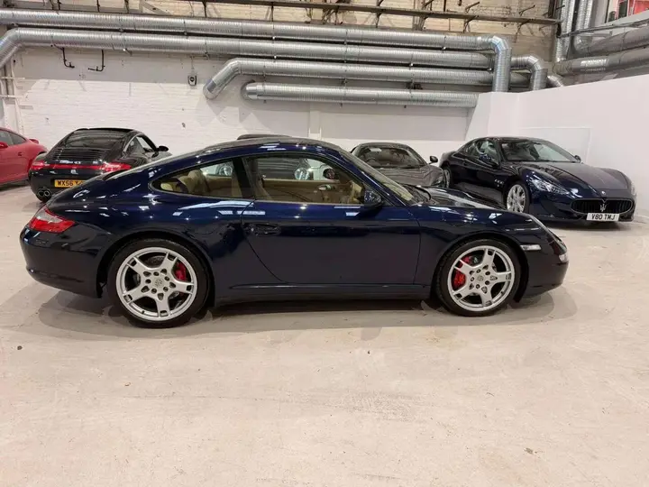Porsche 911 2006 photo 3