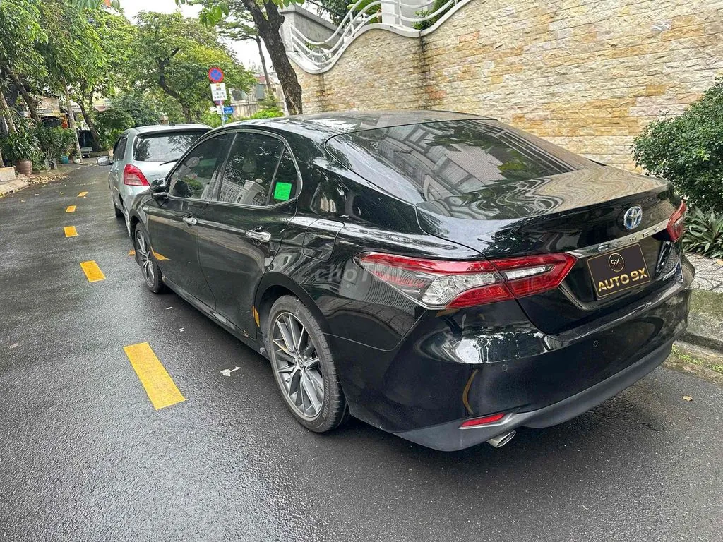Toyota Camry 2024 photo 3