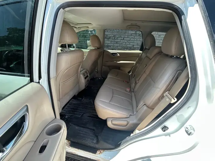 Nissan Pathfinder 2016 photo 4