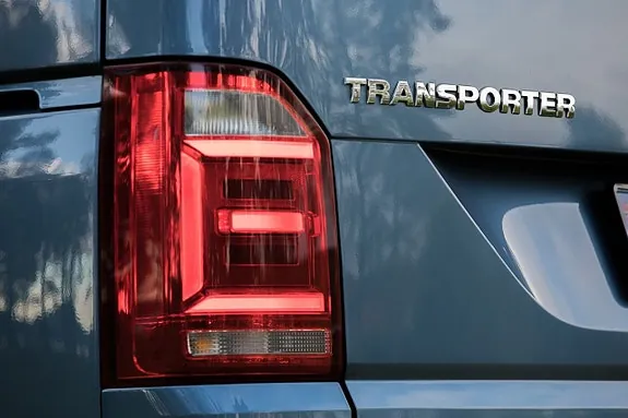 Volkswagen Transporter 2017 photo 3
