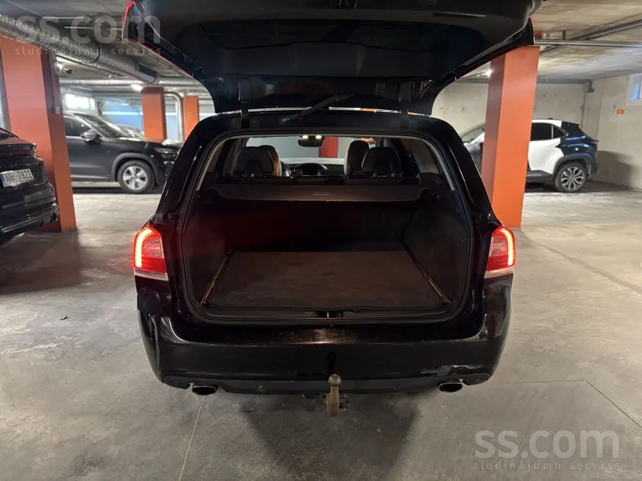 Volvo V70 2015 photo 5