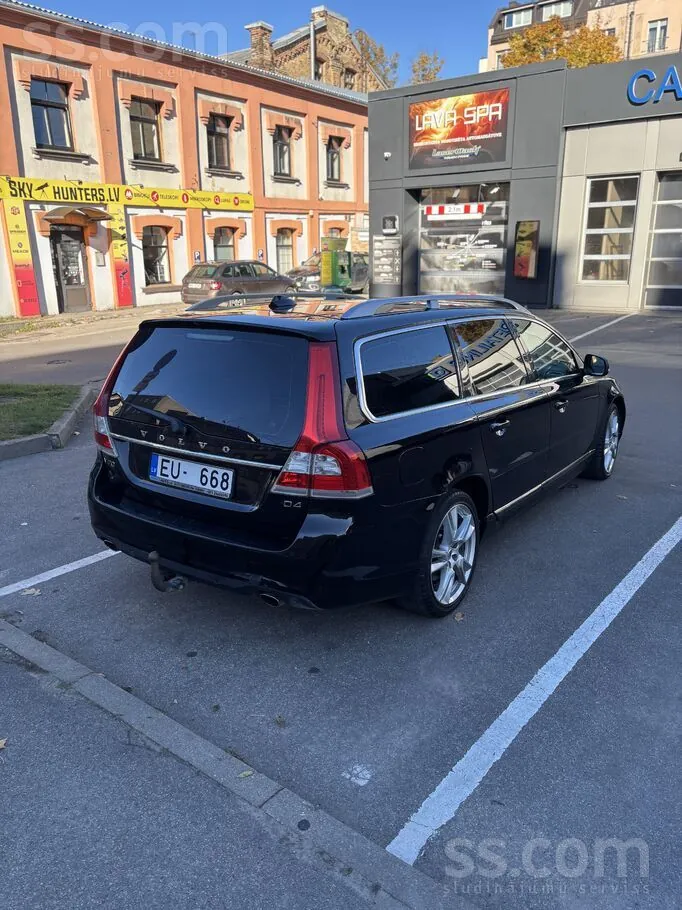 Volvo V70 2015 photo 4