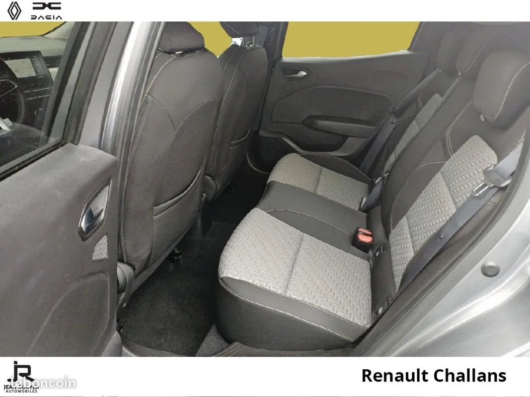 Renault Clio 2023 photo 4