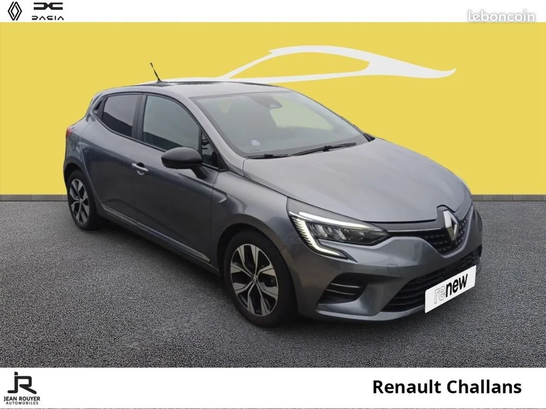 Renault Clio 2023 photo 2