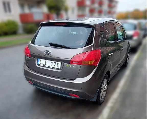 Kia Venga 2012 photo 4