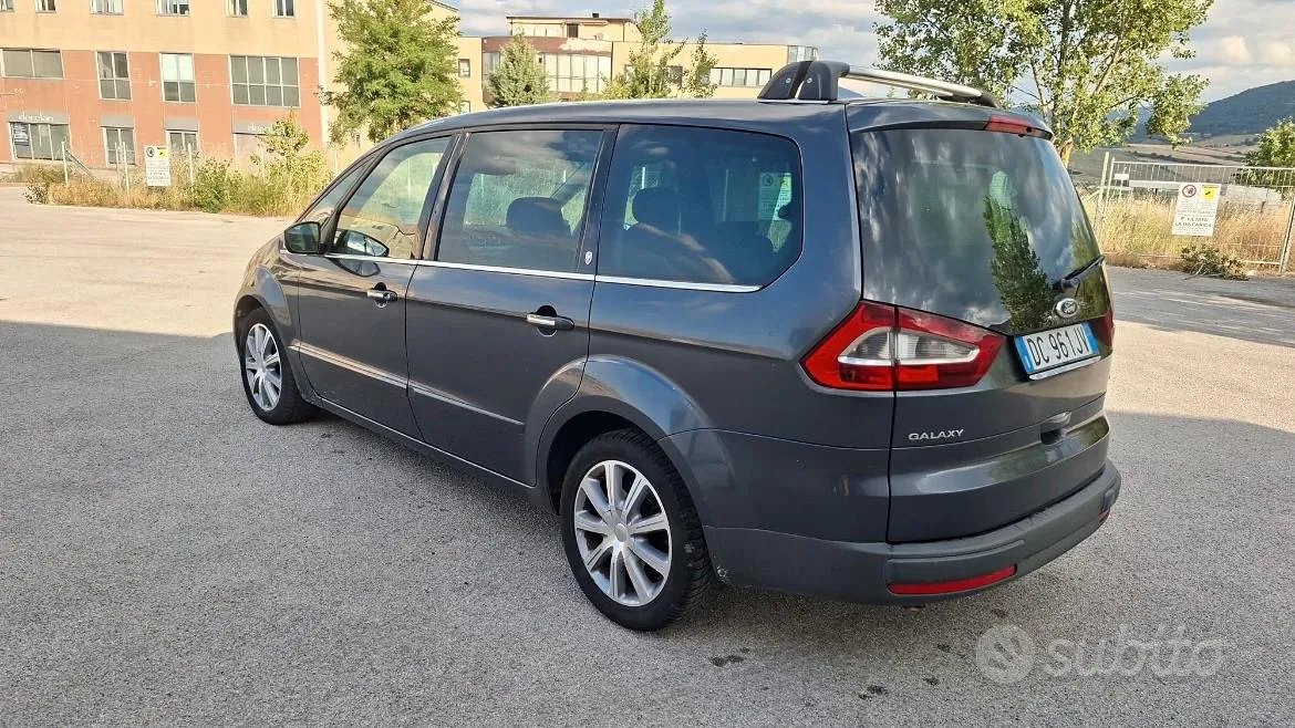 Ford Galaxy 2009 photo 5