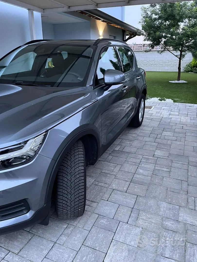 Volvo Xc40 2019 photo 4